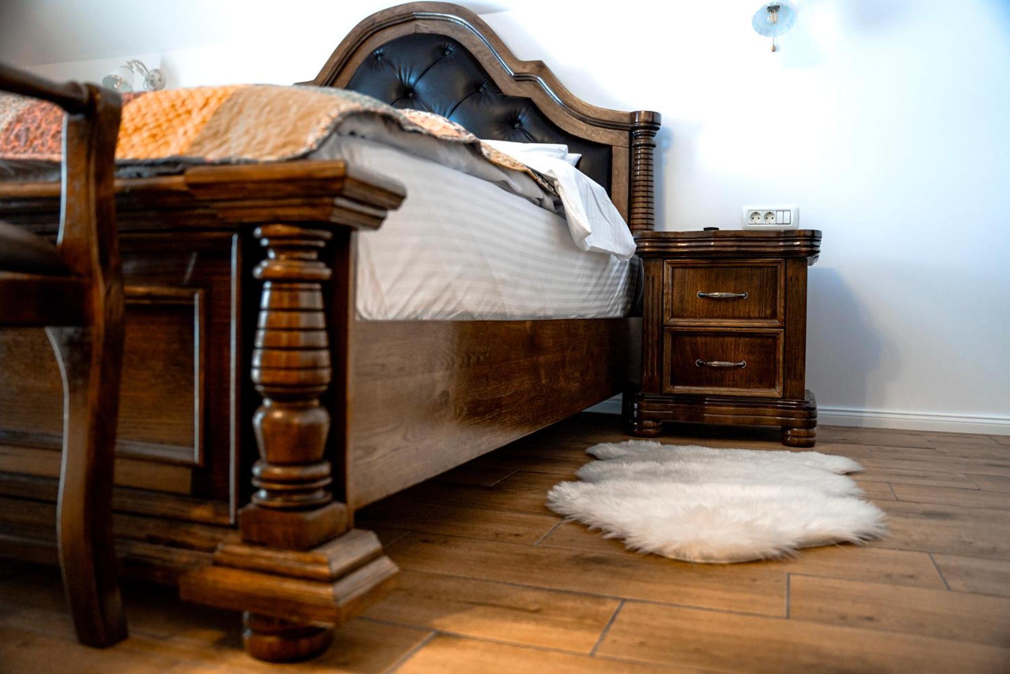 Boutique Marlen Bed & Breakfast Ghimbav Exterior photo